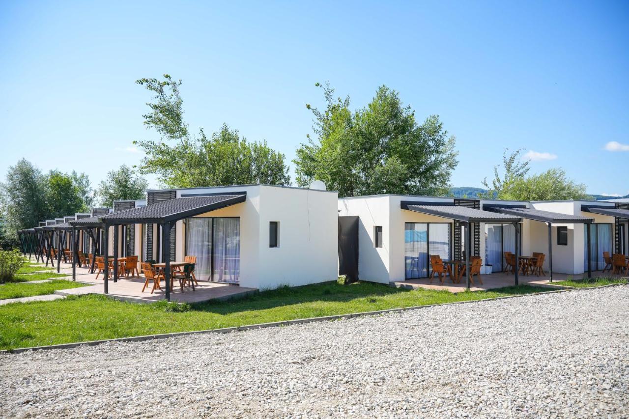 Bungalowuri "Doi Cocosi " Βίλα Horezu Εξωτερικό φωτογραφία